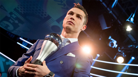 Tại sao Ronaldo xứng đáng là cầu thủ hay nhất FIFA 2016?