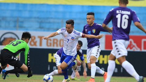 Thiago giúp Quảng Nam lần đầu thắng Hà Nội FC tại V.League
