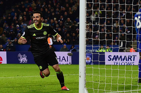 Pedro cùng Willian và Hazard tạo nên bộ ba tấn công linh hoạt cho Chelsea