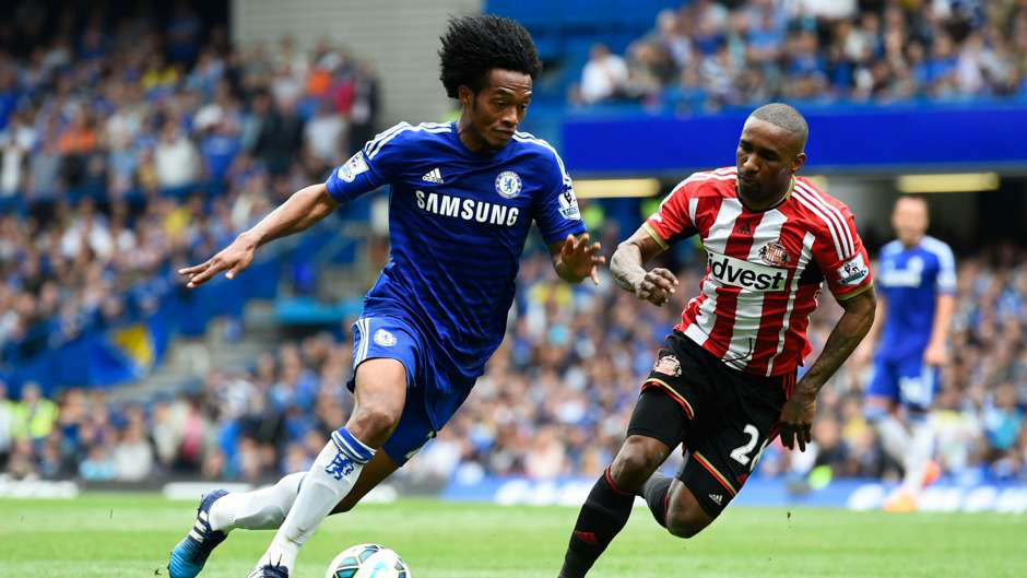 Bản hợp đồng đắt giá tới từ Fiorentina, nhưng lại không được trọng dụng tại Chelsea. Hiện tại, cầu thủ người Colombia đang thi đấu cho Juventus theo dạng cho mượn