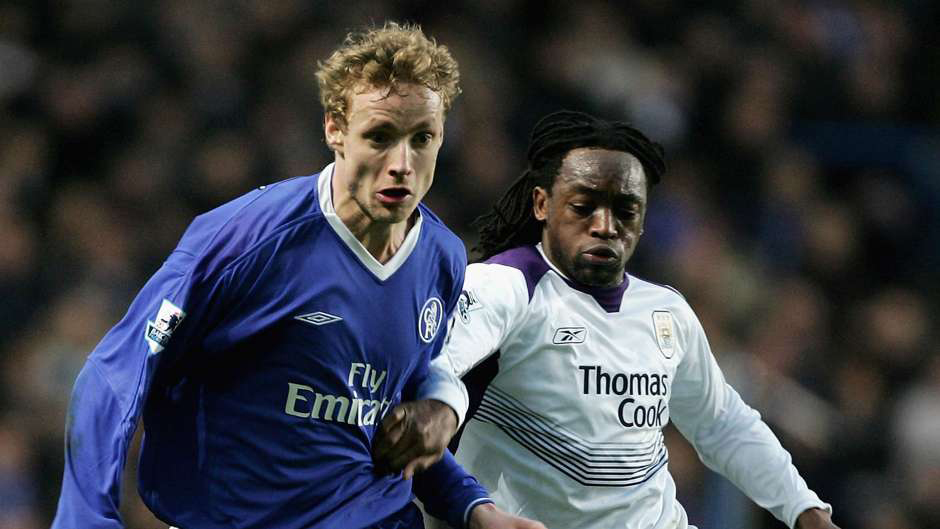 Không được biết đến nhiều tại Chelsea, khi Jarosik chỉ ra sân vỏn vẹn 14 trận tại Ngoại hạng Anh, song vẫn kịp có được cú đúp danh hiệu cúp Liên đoàn Anh và Ngoại hạng Anh năm 2005