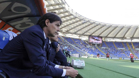 HLV Simone Inzaghi thường bất lực khi cùng Lazio chạm trán những đội bóng mạnh