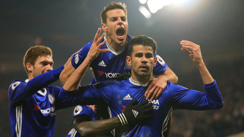 Bóng đá tuần qua: Chelsea băng băng đến ngôi vương Ngoại hạng Anh