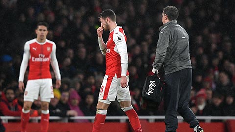 Chấn thương và Arsenal là đôi bạn thân