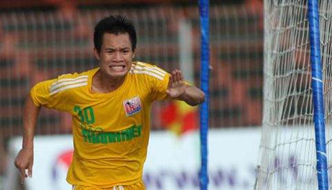 Cầu thủ Việt Nam lập kỷ lục 13 năm thi đấu không chấn thương