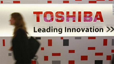 Toshiba nộp đơn xin phá sản