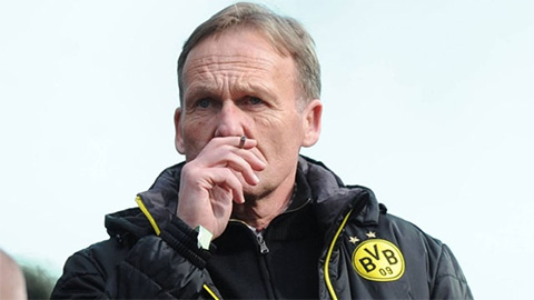 Giám đốc điều hành của Dortmund bị fan RB Leipzig dọa giết