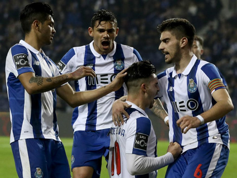 Chưa đội bóng nào đủ sức hạ gục Porto tại Dragao
