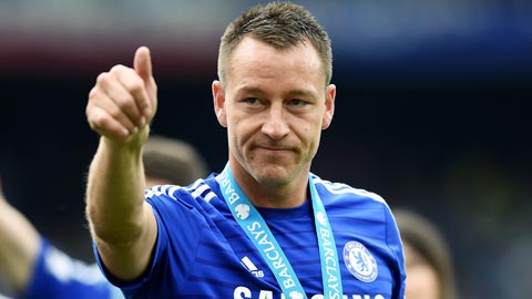 Dự bị thường xuyên, Terry vẫn làm trùm phòng thay đồ Chelsea