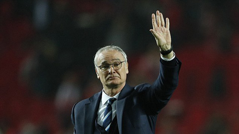 Tạm biệt Ranieri: 298 ngày cho một đời người