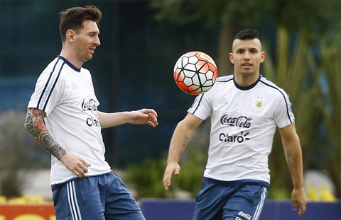 Aguero và Messi luôn rất thân thiết
