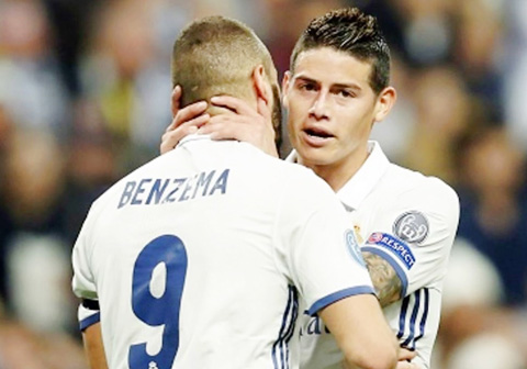James và Benzema đã giúp Real thắng canh bạc tại Ipurua