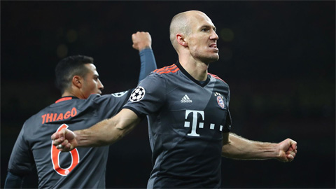 Bayern lập kỷ lục sau màn vùi dập Arsenal