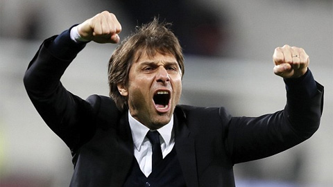 HLV Antonio Conte sắp được Chelsea tăng lương