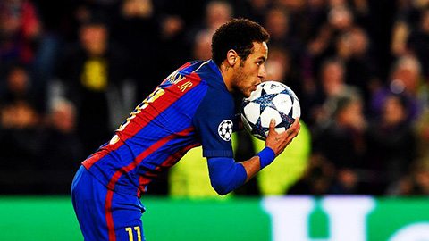 Tạm quên Messi đi, Neymar mới là kép chính trong đêm điên rồ của Barca