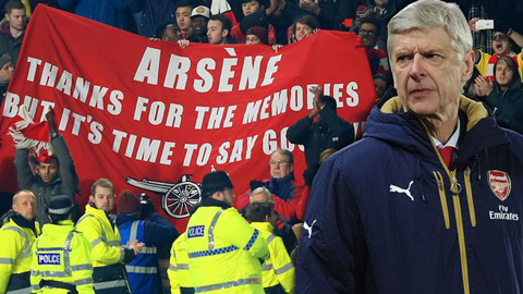 Fan Arsenal tiếp tục biểu tình đòi sa thải Wenger
