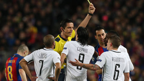 Báo Pháp tố cáo trọng tài chửi cầu thủ PSG ở trận thua Barca