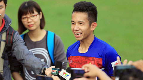 Tiền vệ Nguyễn Phong Hồng Duy: "Trẻ hóa đội tuyển là hướng đi đúng"