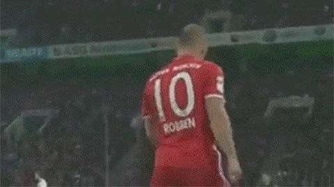 Sau Ronaldo, đến lượt Robben nổi điên vì bị thay ra