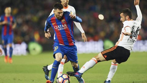 Messi vẫn là hung thần của Valencia