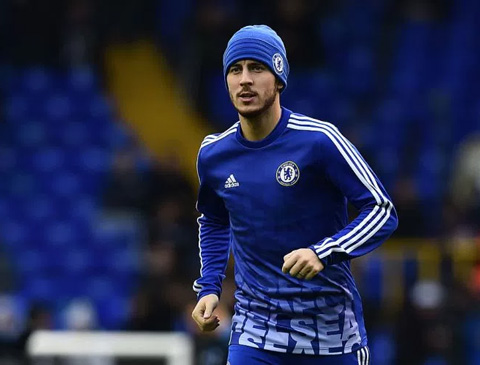 Hazard đã phải trở về Chelsea dưỡng thương