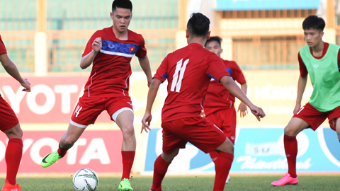 U20 Việt Nam chơi đối kháng ngay buổi tập đầu
