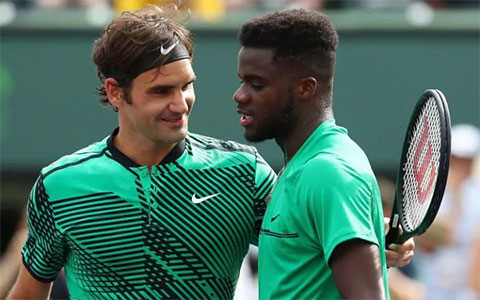 Federer dành những khen cho màn trình diễn của 