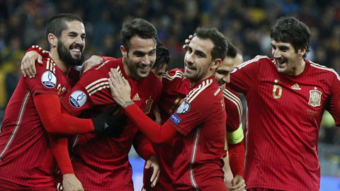 Tây Ban Nha bất bại ở vòng loại World Cup trong 24 năm