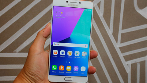 Galaxy C9 Pro, smartphone 6GB RAM đầu tiên sắp bán ở Việt Nam