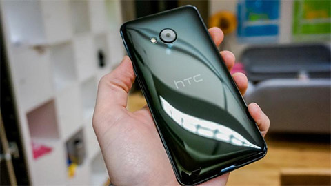 HTC U Play cấu hình tầm trung mà có giá bán ở phân khúc cận cao cấp