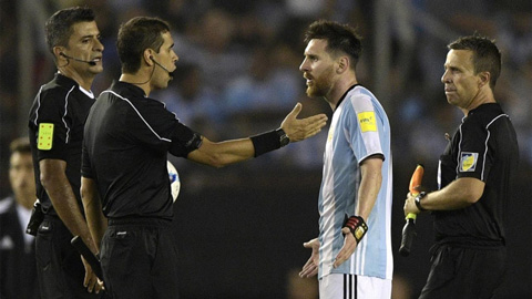 Án phạt dành cho Messi là quá nặng