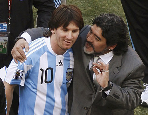 Có nhiều con đường để đi nhưng đừng trở thành Maradona, Messi