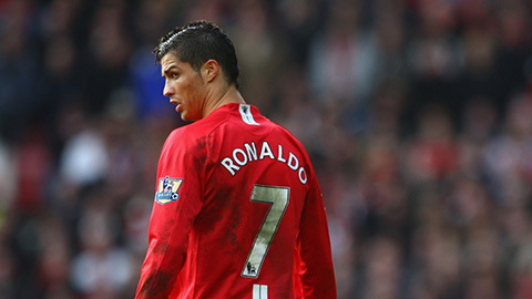 Ronaldo tiết lộ lý do chọn áo số 7 tại M.U