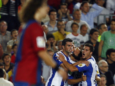 Mùa 2006/07, chính Espanyol đã lấy chức vô địch từ tay Barca dâng cho Real