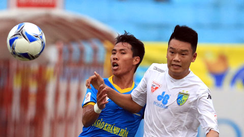 Hòa Sanna Khánh Hòa, Hà Nội FC lỡ cơ hội chiếm ngôi đầu bảng