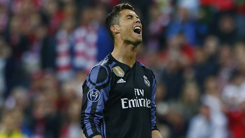 Ronaldo vẫn khá dè dặt dù Real có lợi thế dẫn trước 2-1