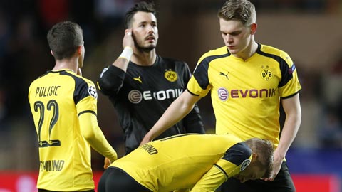 Dortmund khó lòng có điểm rời Borussia Park