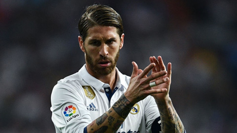 Ramos chỉ bị treo giò 1 trận sau pha vào bóng thô bạo với Messi