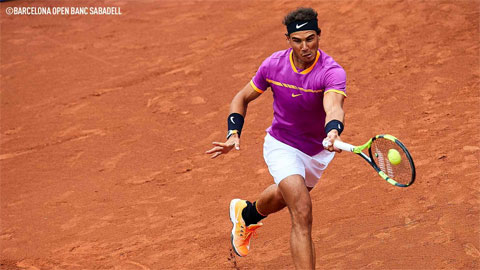 Nadal thắng trận đầu tiên trên sân mang tên mình ở Barcelona Open