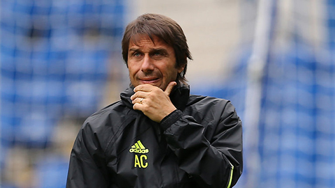 Conte đang có mùa giải đầu tiên thành công với Chelsea