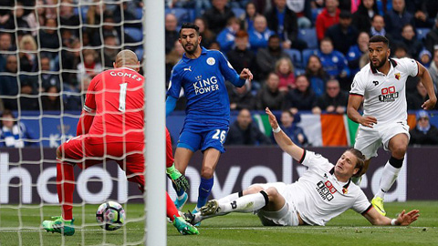 Mahrez ghi bàn trong trận đấu thứ 100 tại Ngoại hạng Anh