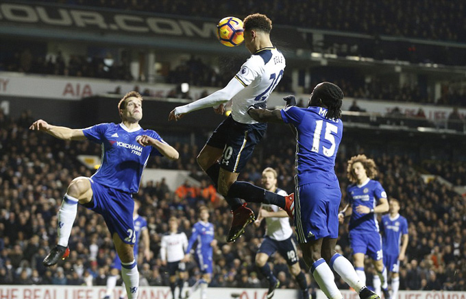 Tottenham chặn chuỗi thắng của Chelsea ở con số 13, vượt qua The Blues 2-0 ở vòng 20