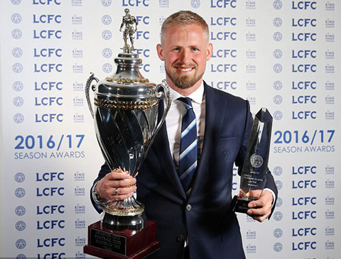 Kasper Schmeichel - Từ Bóng Mây Cha Đến Ngôi Sao Thế Giới