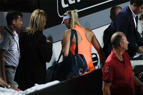 Maria Sharapova bỏ cuộc ở vòng 2 Rome Masters vì chấn thương đùi trái