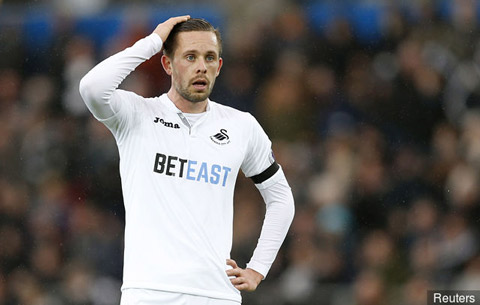 Sigursson có nhiều pha kiến tạo thứ 2 mùa này