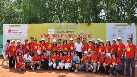 Cộng đồng người Việt tranh tài tại giải Quần vợt ở Liên bang Nga