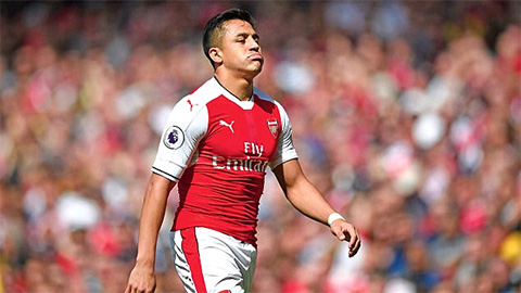Arsenal chào lương 270.000 bảng/tuần để giữ chân Sanchez