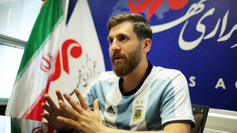 Fan cuồng tại Iran đổi đời nhờ giống Messi
