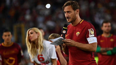 Chia tay Roma, Totti vẫn chưa muốn giải nghệ