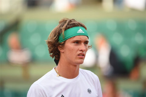 Đáng tiếc cho Alexander Zverev đã không vượt qua được thử thách đầu tiên ở Roland Garros